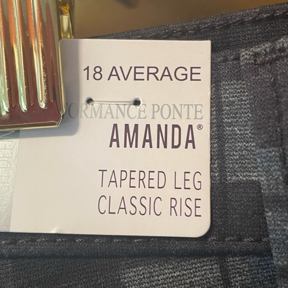 Gloria Vanderbilt Amanda plaid pants size 18 - Picture 8 of 14